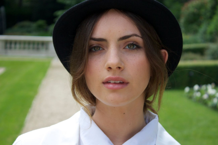 Zoe Bleu Sidel